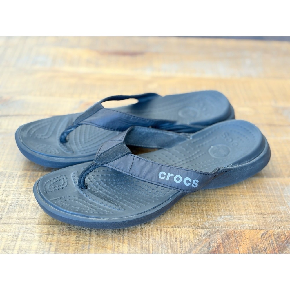 Crocs Walu Express Flip Flop Sandals Mens Size 10Black Synthetic Croslite Summer